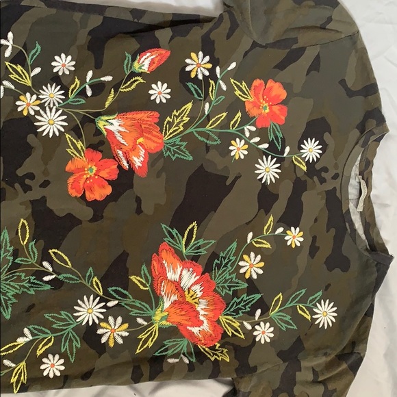 zara t-shirt - Picture 1 of 2